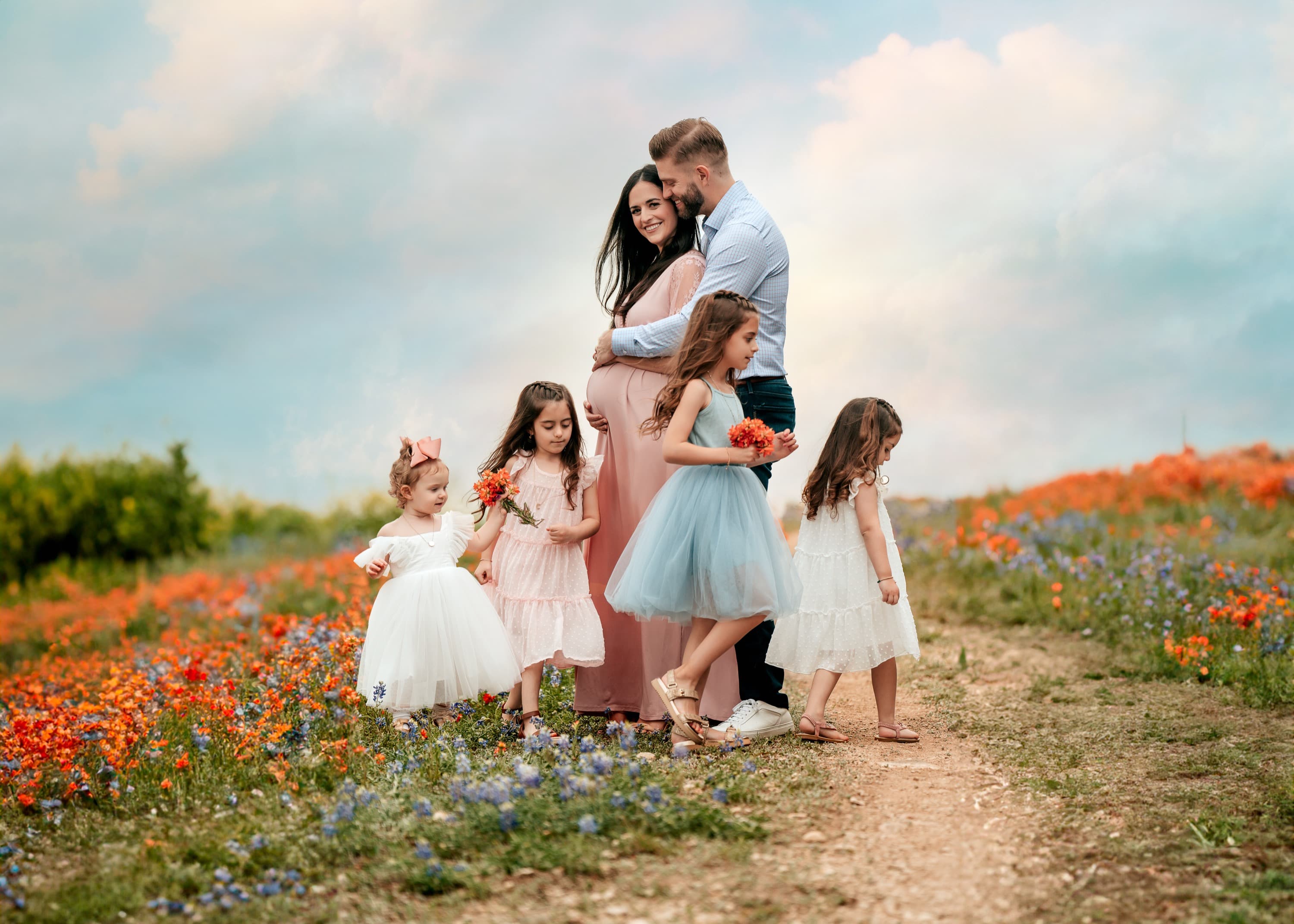 Outdoor maternity photos Austin TX